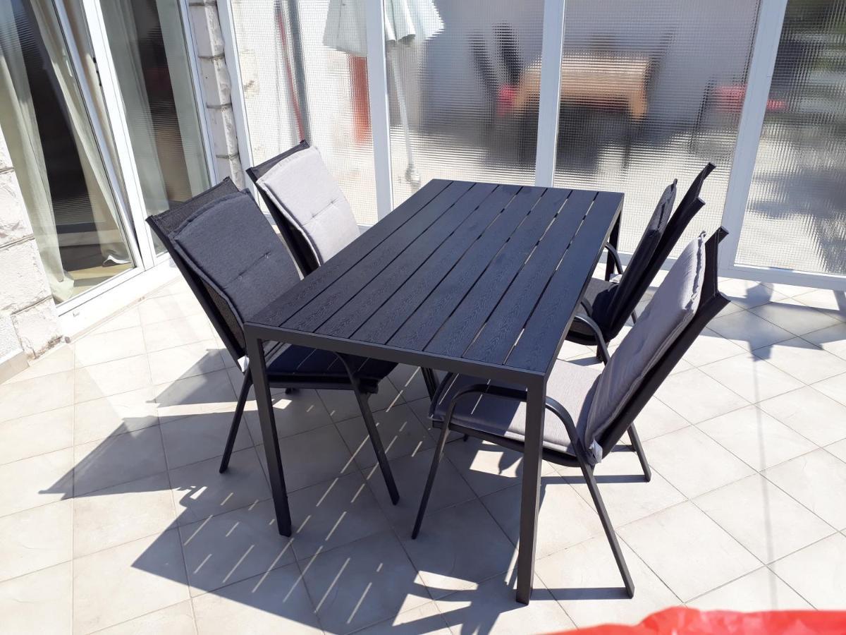 Apartment Ivana Вигани Екстериор снимка