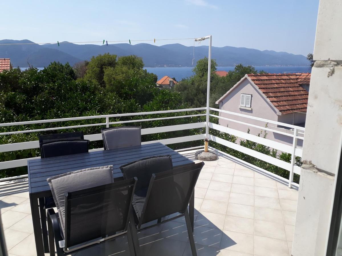Apartment Ivana Вигани Екстериор снимка